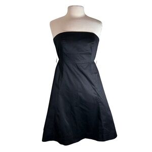 GAP Sz 8 Classic Black Strapless Dress with Flare Skirt and Belt-loops